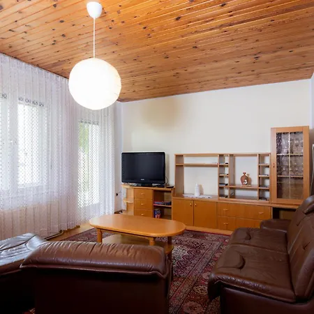 Rozalija & Pavla - Apartamento Zirovnica