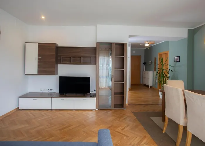 Διαμέρισμα Rozalija